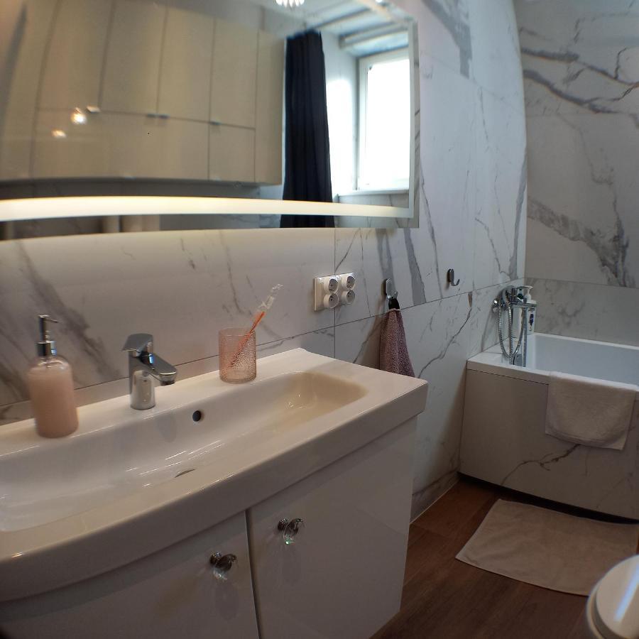 Apartament Prowansalski Z Miejscem Parkingowym Гданськ Екстер'єр фото